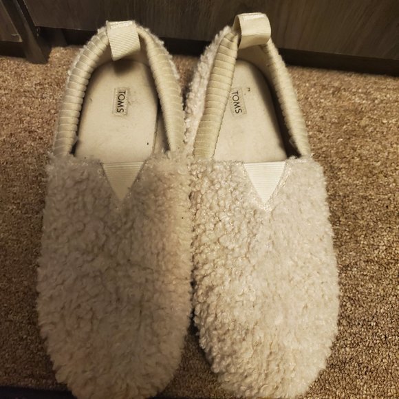 Toms Natural faux sherling fuzzy cream shoes size 9 - Picture 3 of 5